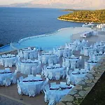 Θέρετρο Esperides 4*
