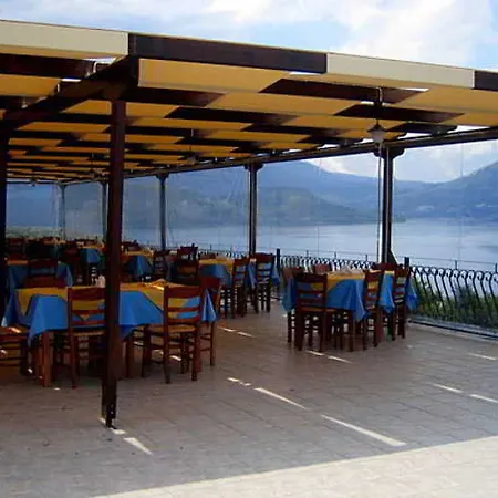 Esperides Semesteranläggning (resort) Spartokhórion